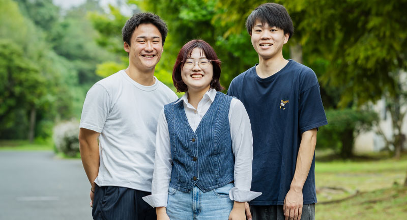 Seiya Kobayashi　Sayaka Yoshioka　Jun Shimizu