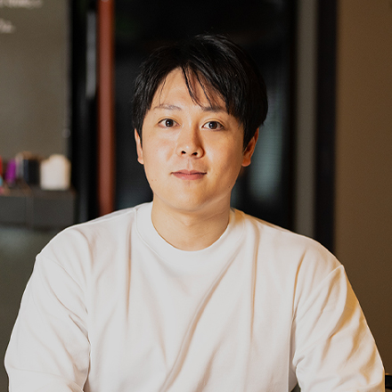 青野 佑樹 氏