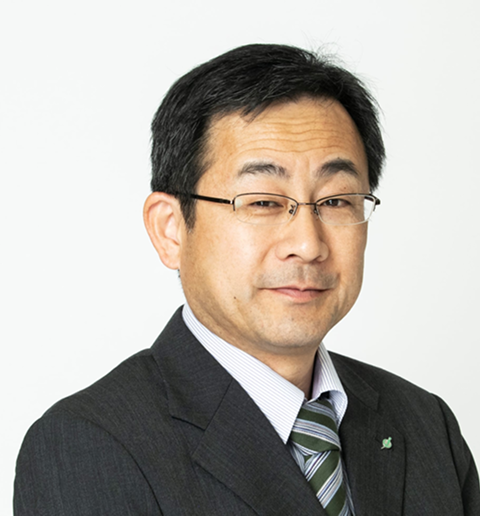 古賀　稔邦　氏